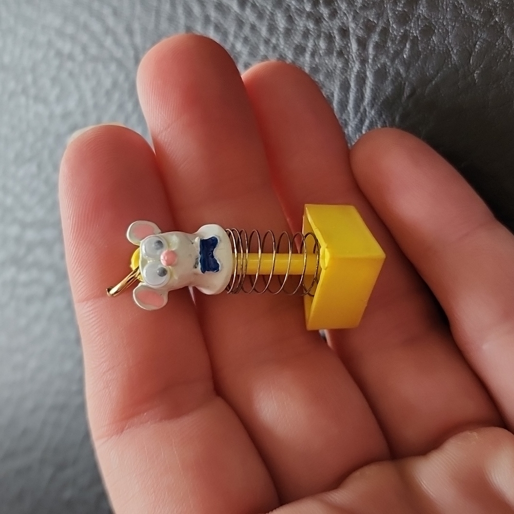 VTG necklace